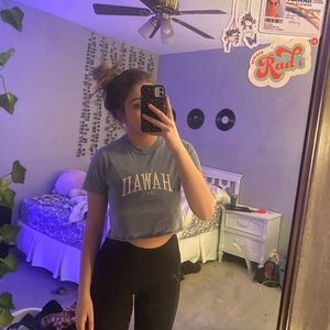 brandy melville blue hawaii crop top